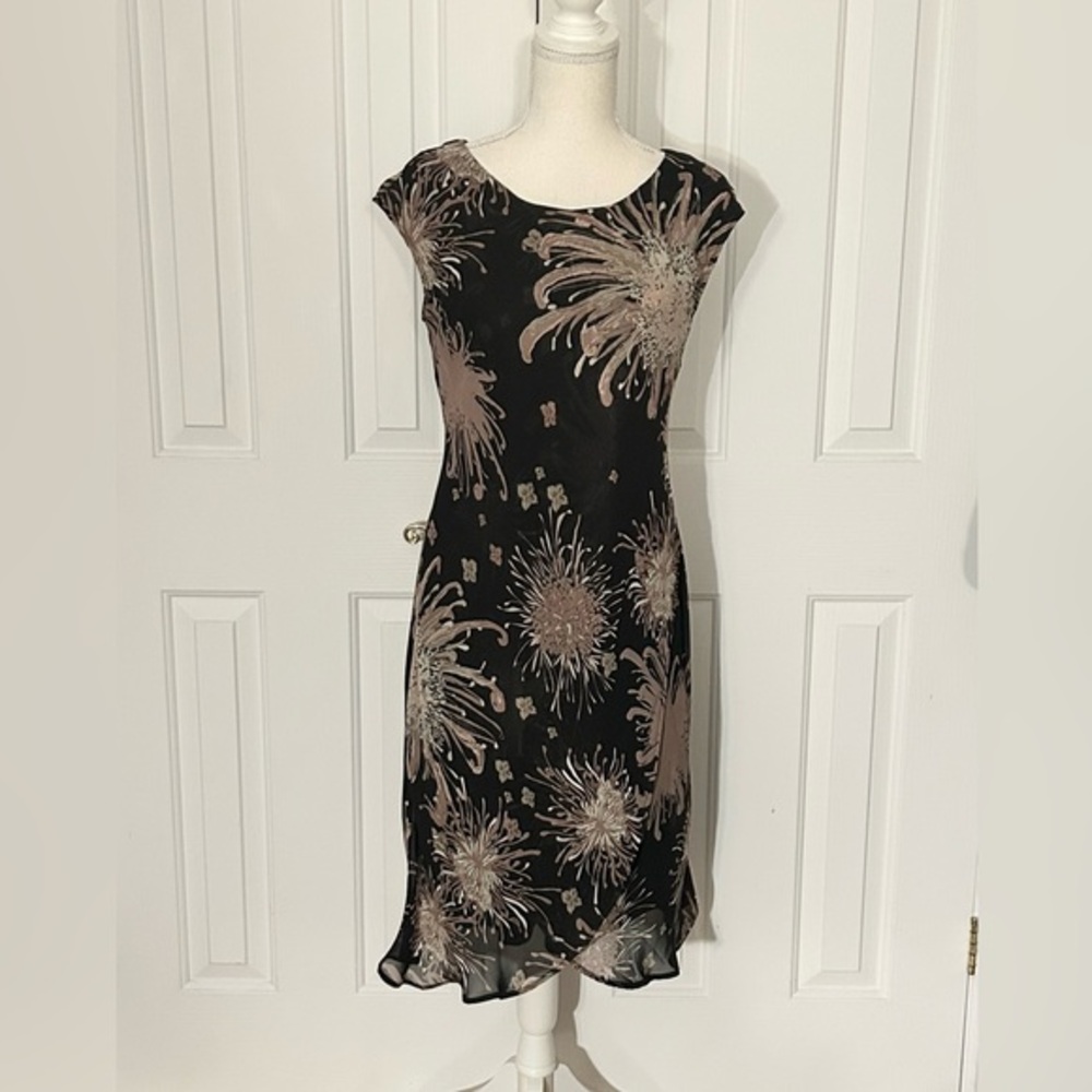 NWOT LORI M COLLECTION Midi Floral Dress, Lined, Black Beige White, Size Medium